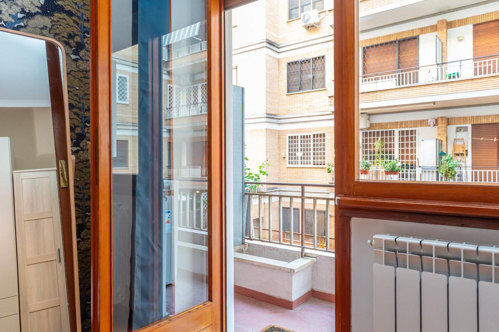 St Peters Colorful 3bdr Apartment Rom