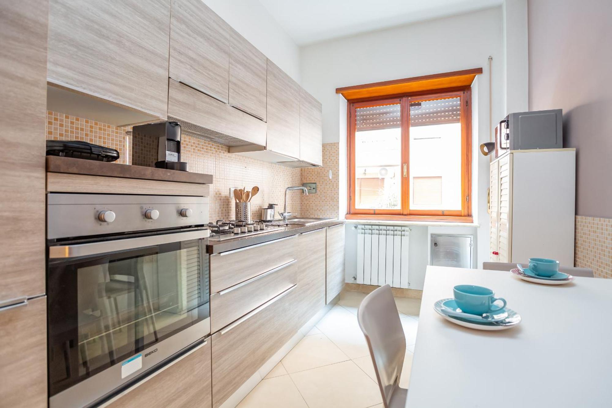 St Peters Colorful 3bdr Apartment *