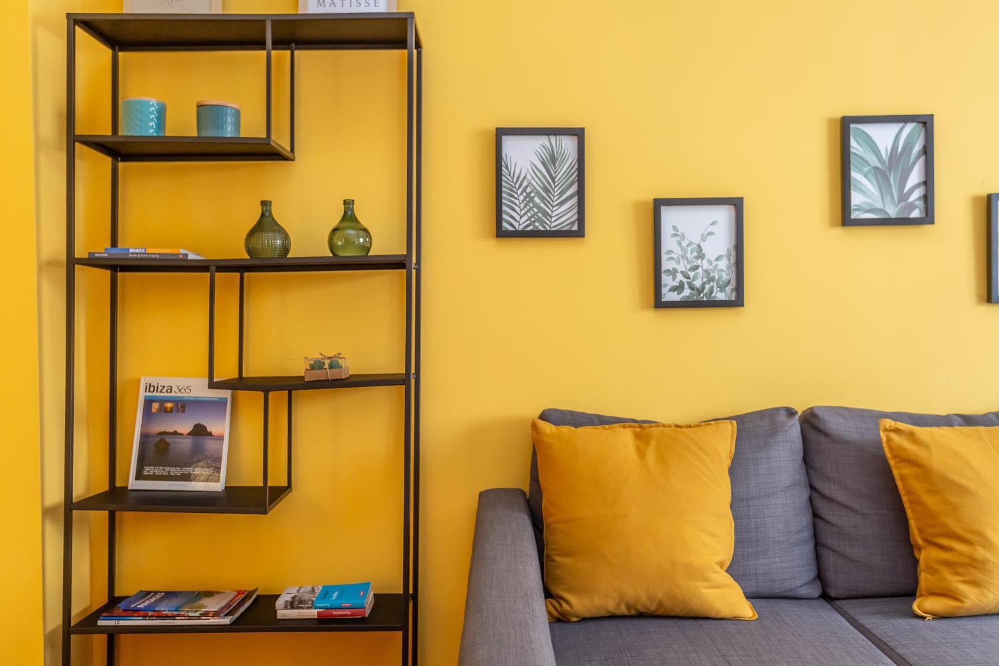 St Peters Colorful 3bdr Apartment *
